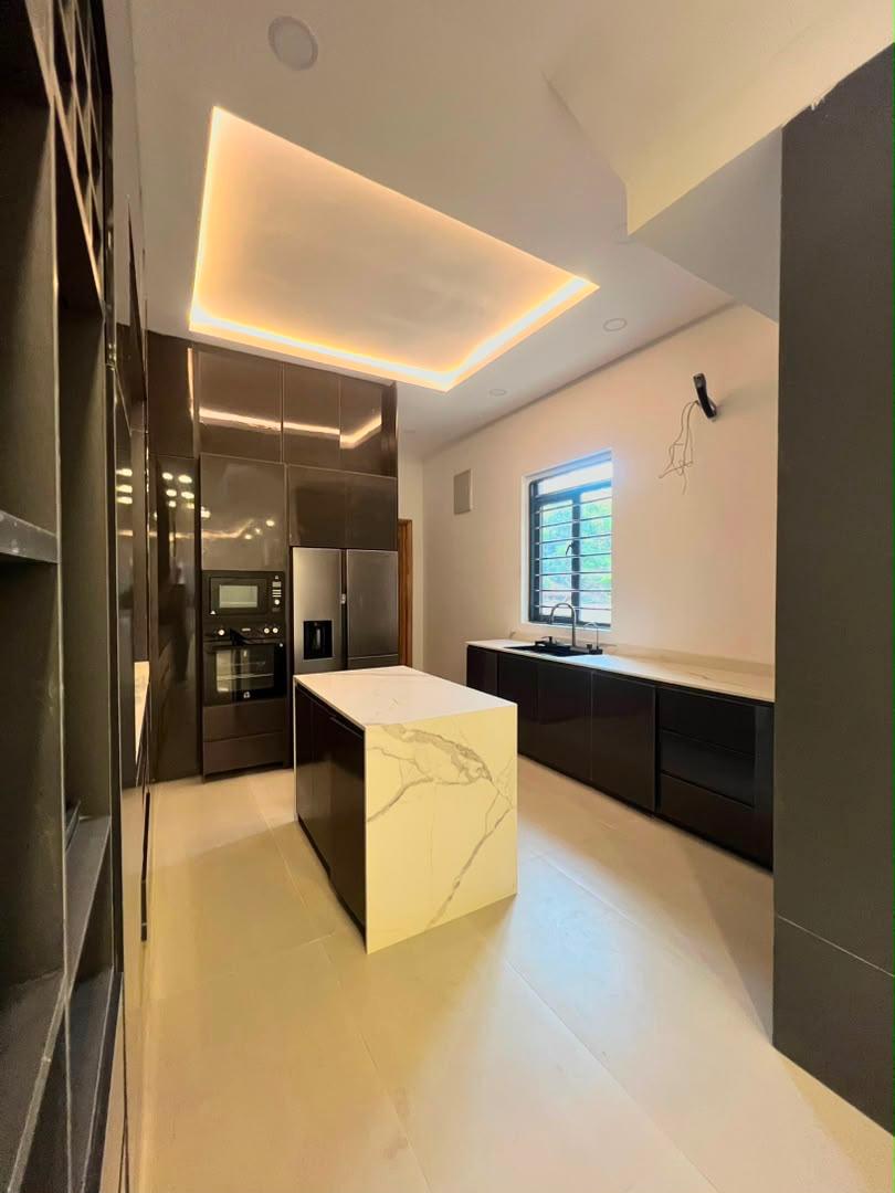 5 Bedroom Duplex for Sale in Lekki Phase 1, Lagos - 5