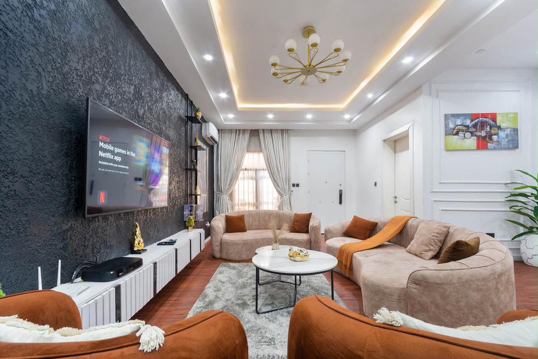 4 Bedroom Shortlet in Lekki Phase 1, Lagos