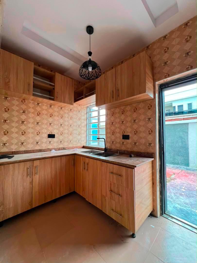 Shared Apartment for Rent in Badore, Ajah - 1