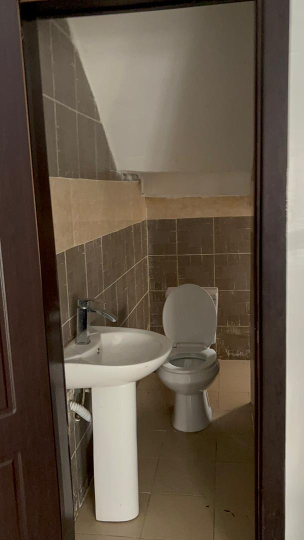 4 Bedroom Semi Detached Duplex for Rent in Abijo GRA, Delta - 5