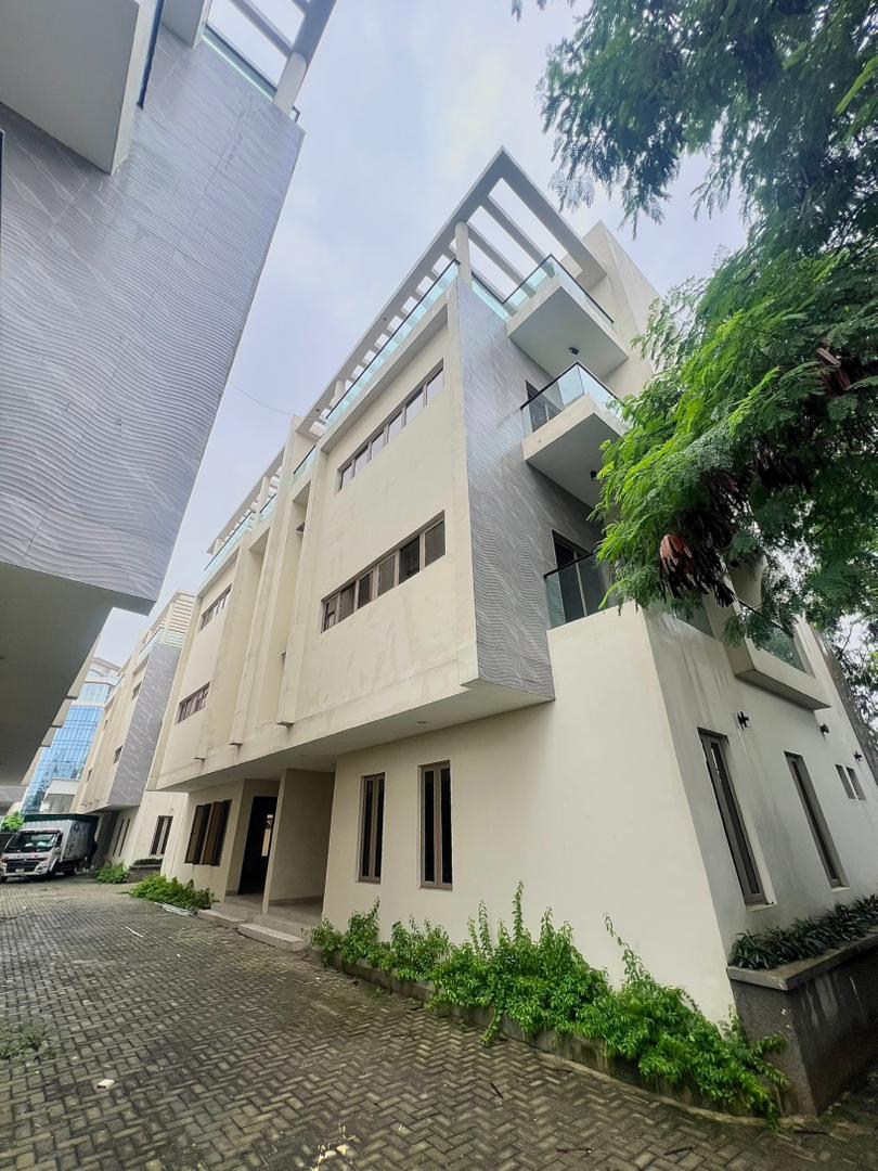 5 Bedroom Duplex for Sale in Banana Island, Lagos - 20