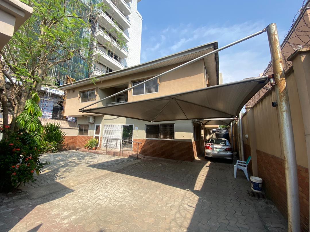 Commercial 5 Bedroom Semi-Detached House for Sale in Victoria Island, Lagos