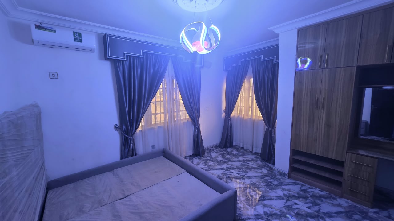 4BEDROOM DUPLEX WITH MODERN FACILITIES - 4
