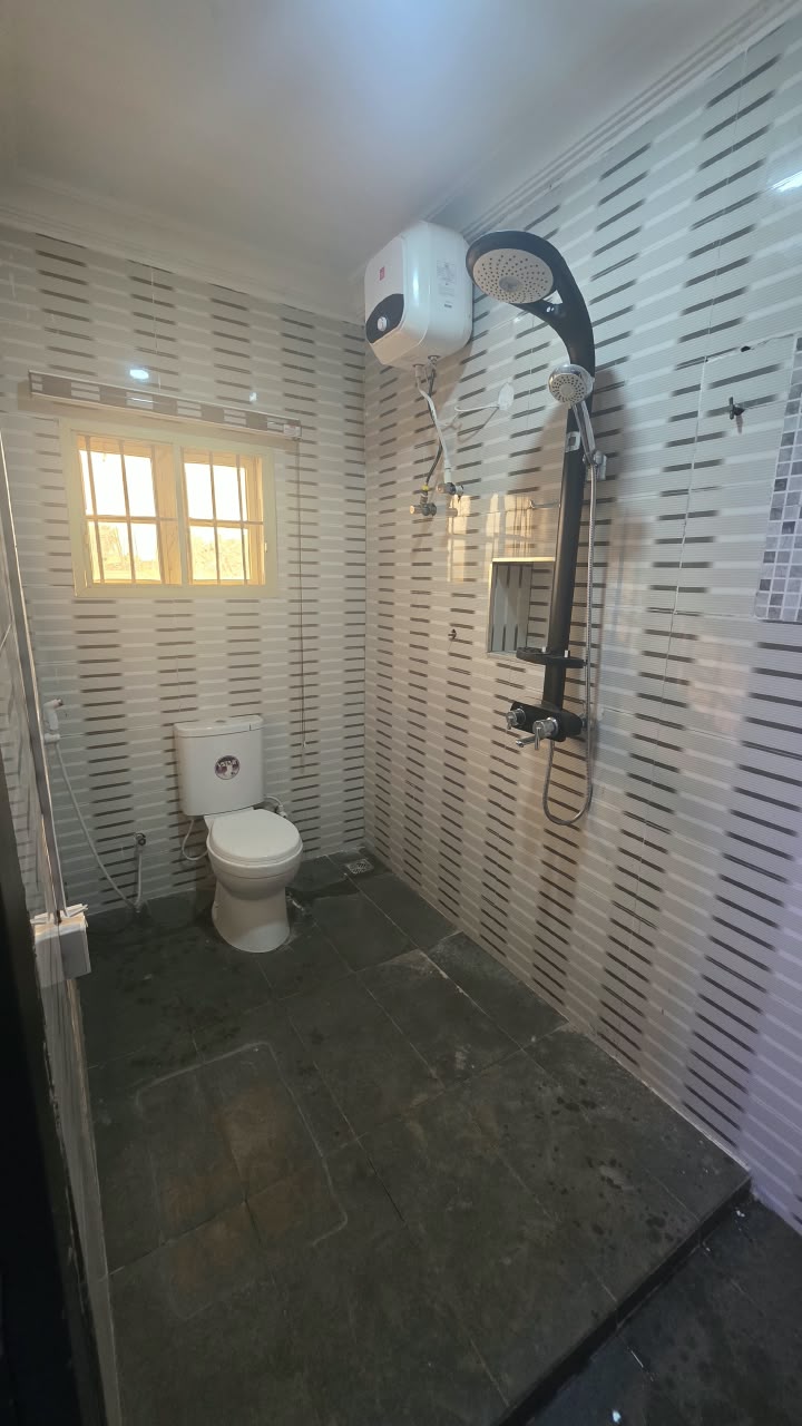 4BEDROOM DUPLEX WITH MODERN FACILITIES - 5