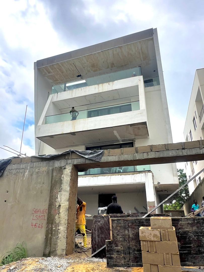 5 Bedroom Fully Detached Duplex for Sale in Banana Island, Lagos - 1
