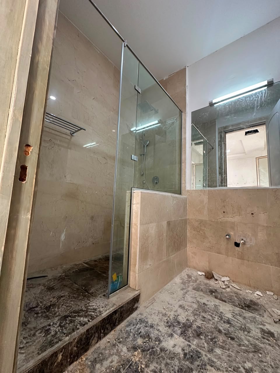 Luxury 1-Bedroom Apartment for Rent in Old Ikoyi, Lagos - 16