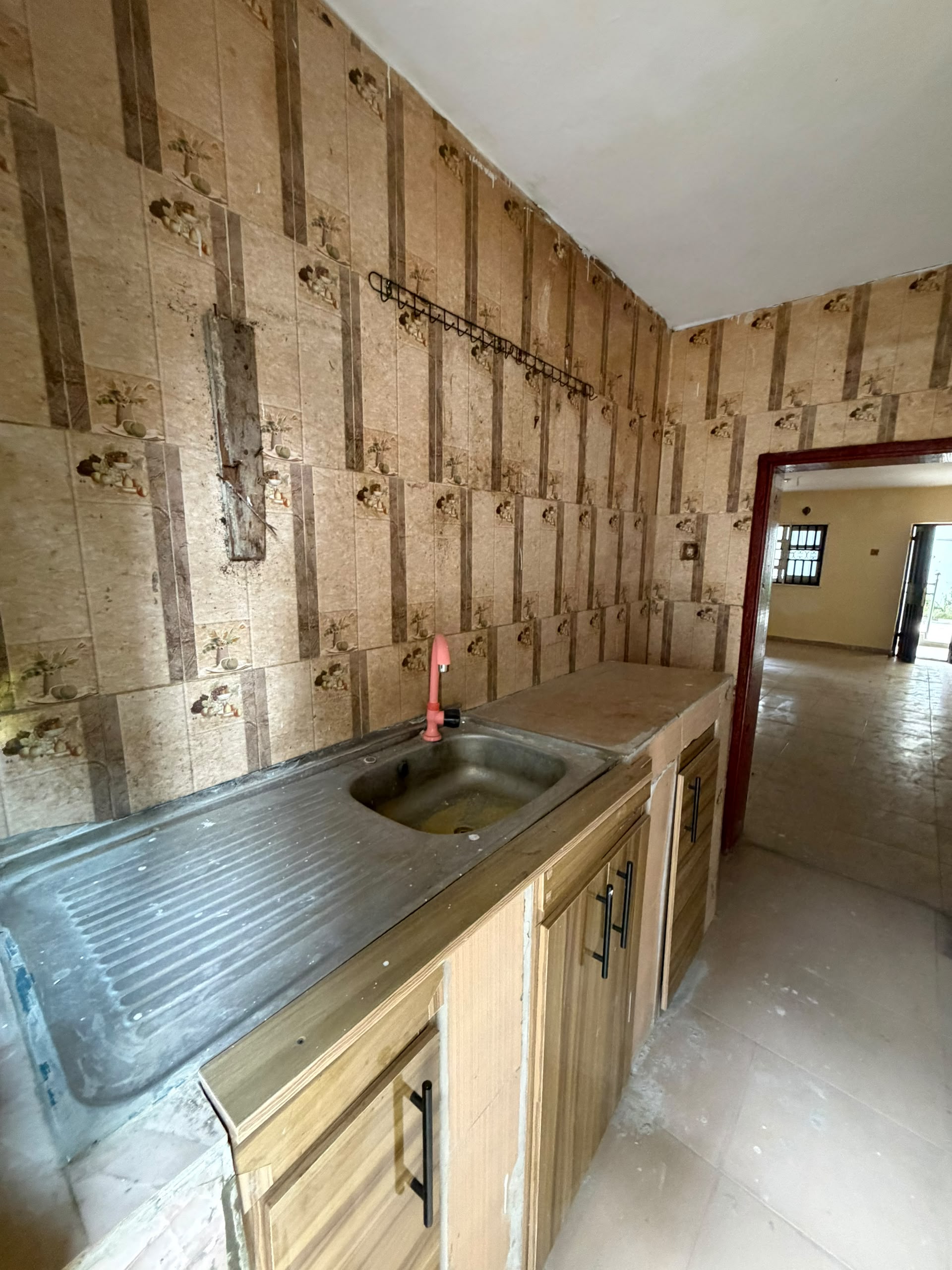 3BEDROOM FLAT - 5