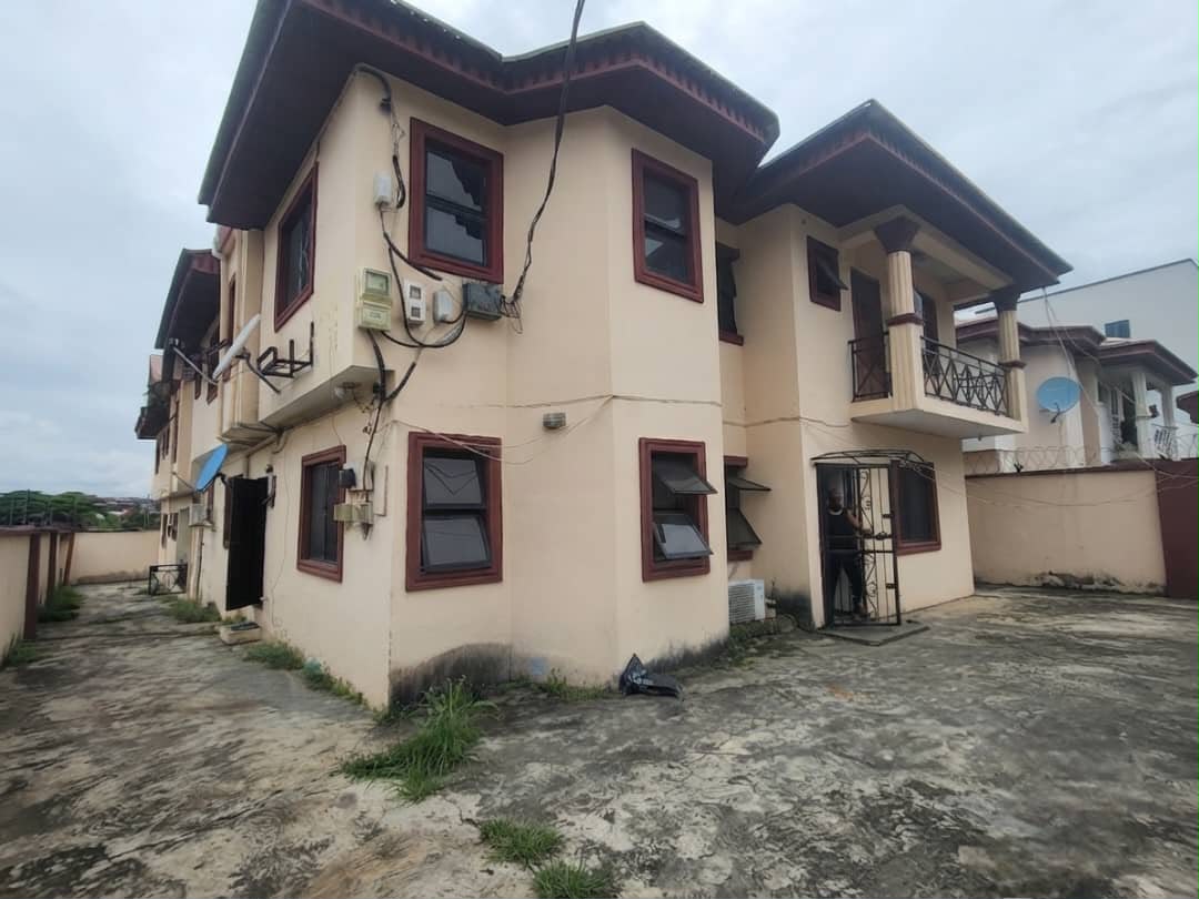 4 Units of 3 Bedroom Flats for Sale in Omole Phase 2, Lagos