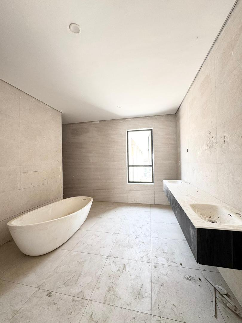 6 Bedroom Duplex for Sale in Banana Island, Lagos - 13