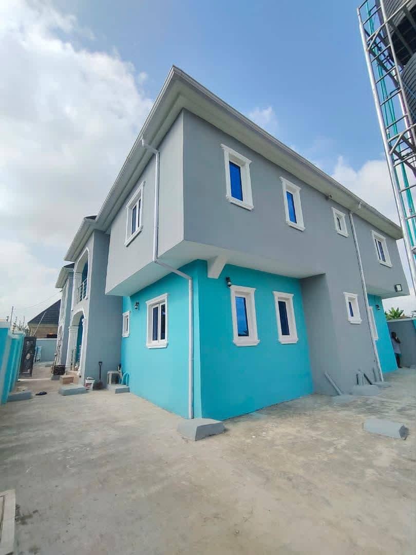 2 Bedroom Flat for Rent in Ojurin Akobo