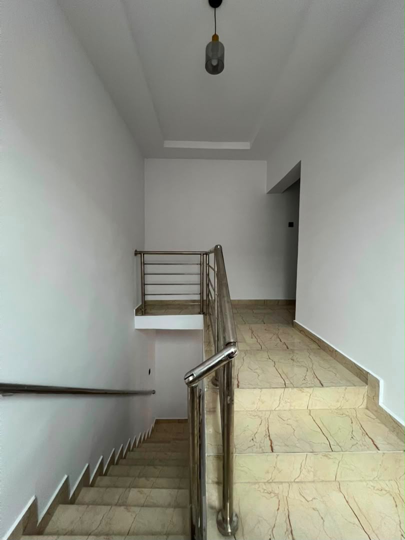 4 Bedroom Duplex for Rent in Abraham Adesanya, Ajah - 2