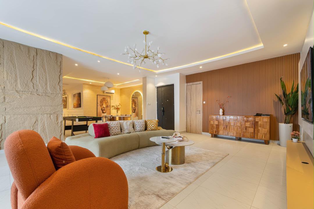 Luxurious 3 Bedroom Flat with Sea View for Shortlet in Lekki Phase 1, Lagos