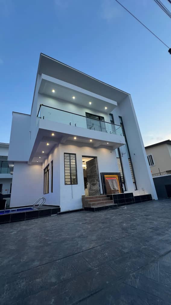 5 Bedroom Duplex for Sale in Ajah, Lagos