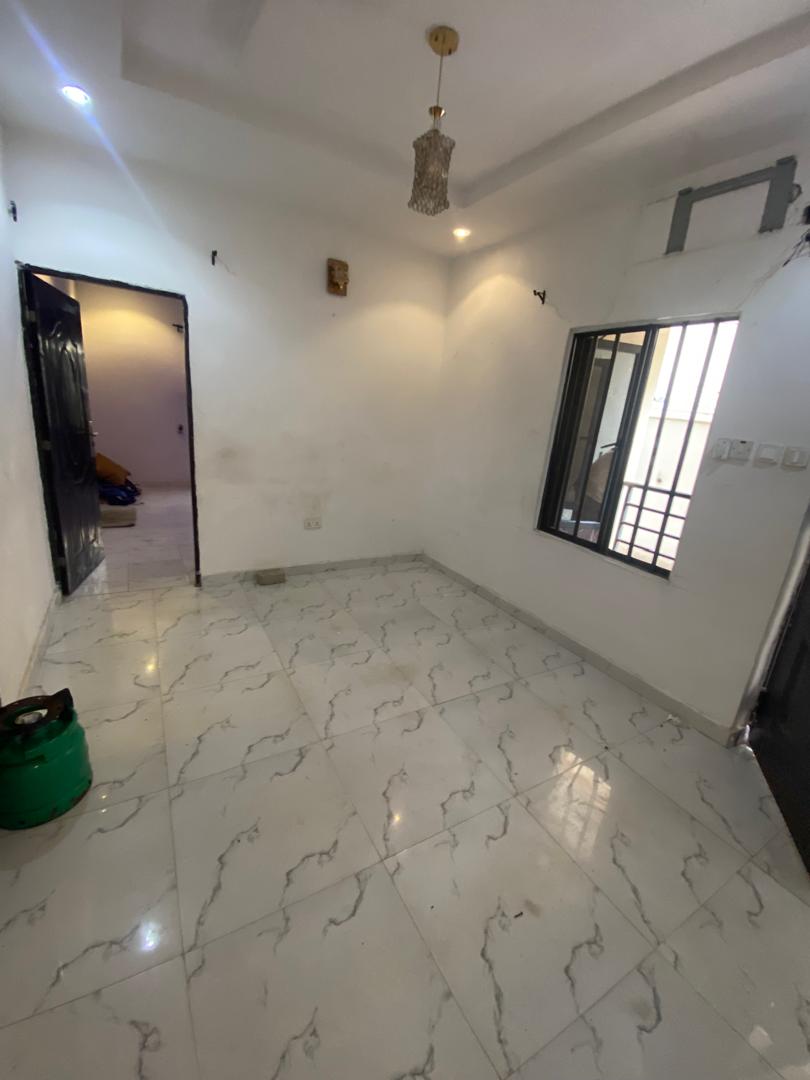 Mini Flat (Room and Parlor) for Rent near Lagos Business School, Lagos