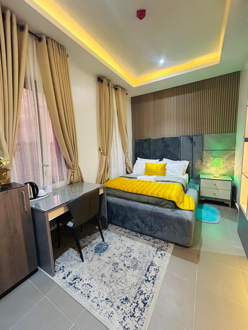 Studio Apartment for Shortlet in Lekki Phase 1, Lagos