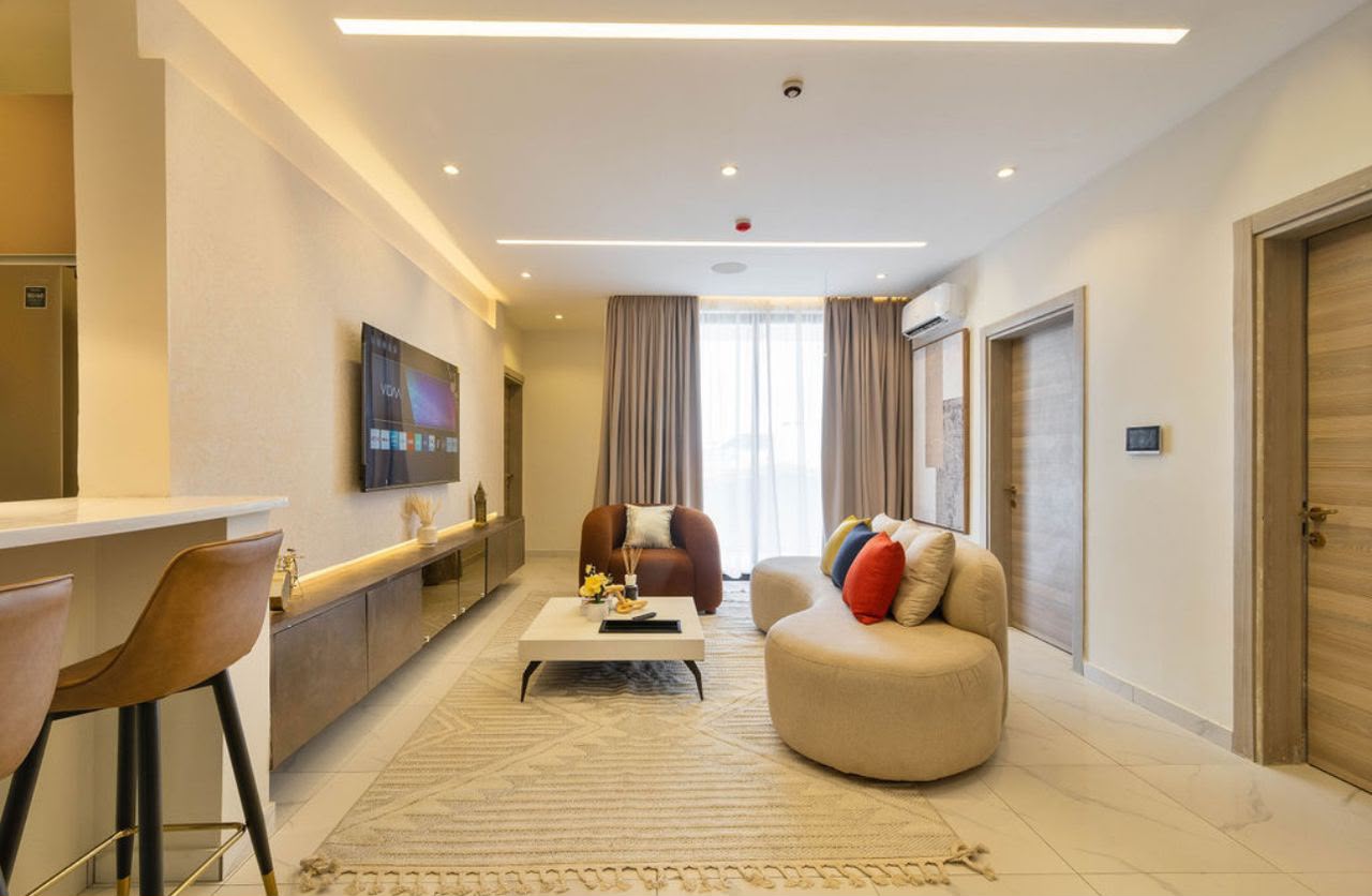 2 Bedroom Apartment Shortlet at Akin Leigh Crescent, Lekki Phase 1