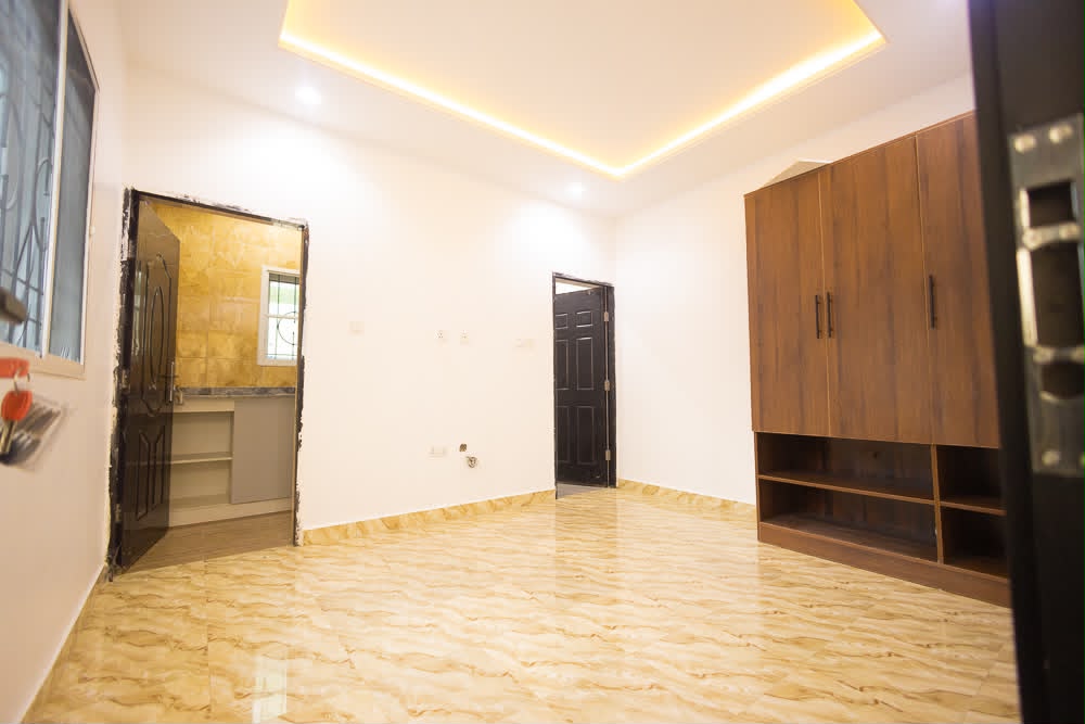 10-Unit Mixed Investment Property for Sale in Lokogoma, Abuja - 67