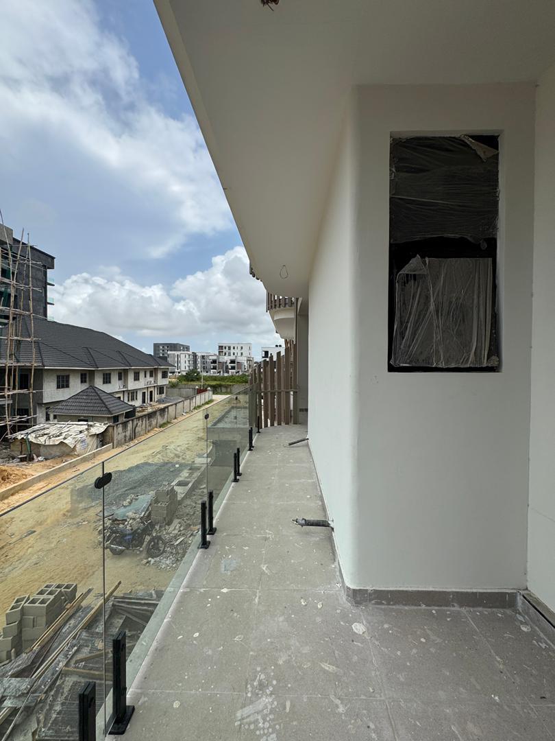 1 Bedroom Flat for Sale in Lekki Right, Lagos - 10