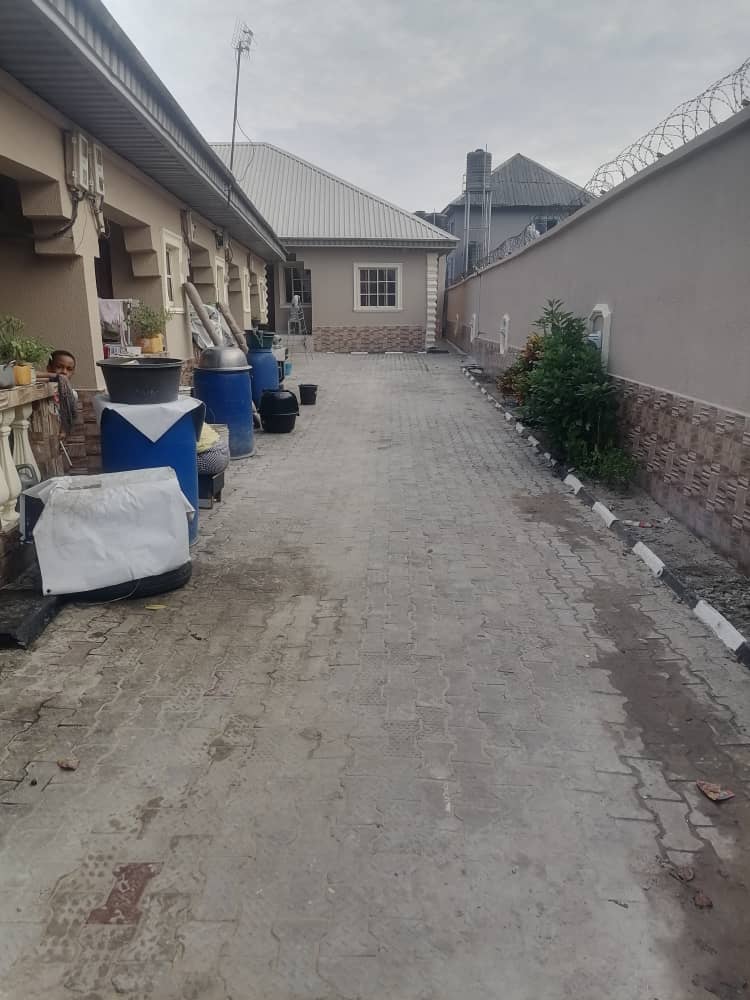 Room for Rent - 16