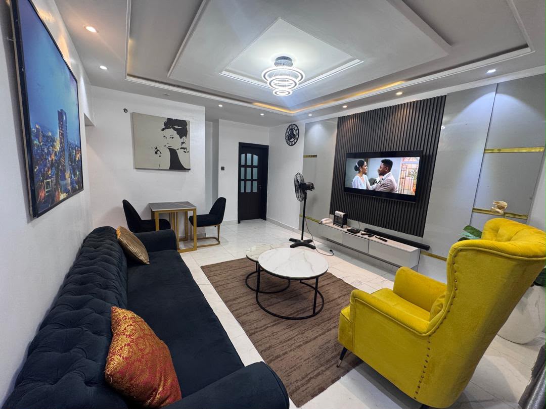 2 Bedroom Apartment for Rent in Yaba, Lagos