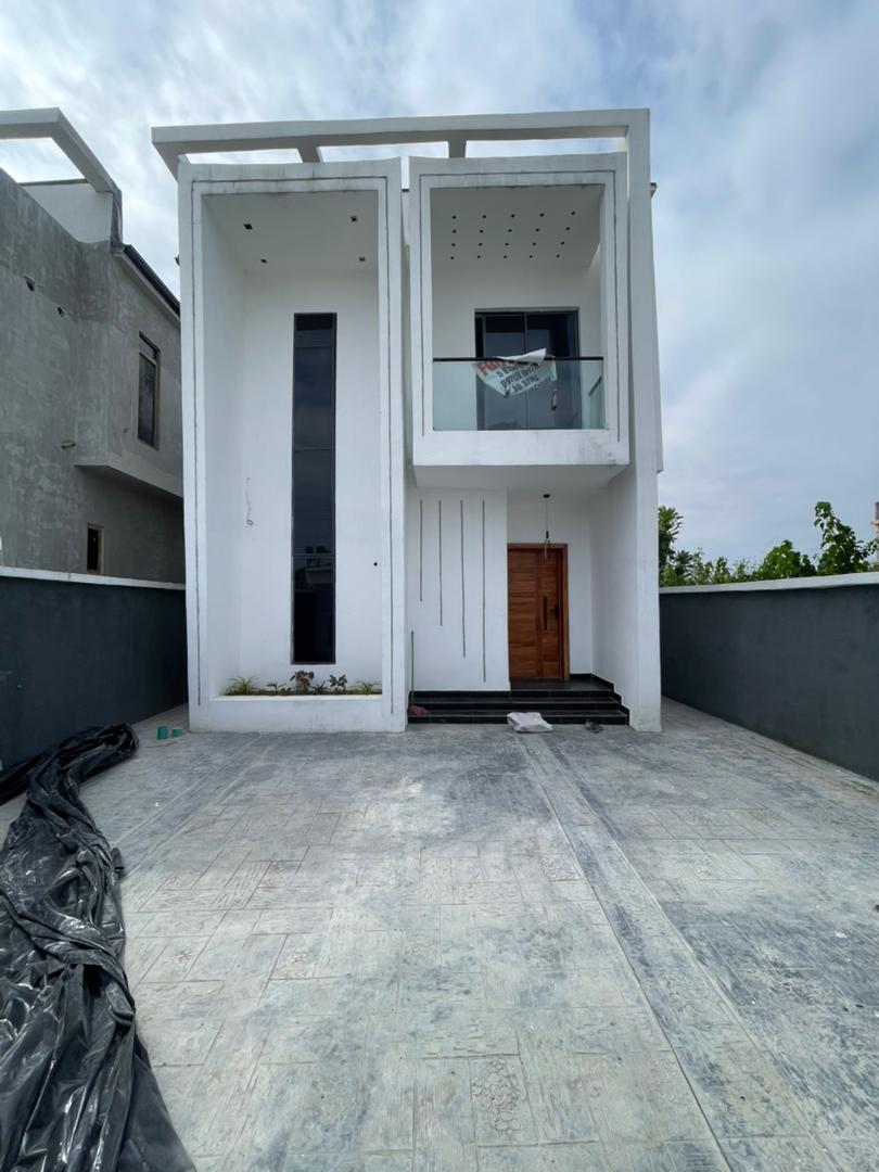 5 Bedroom Fully Detached Duplex for Sale in Ajah, Lagos