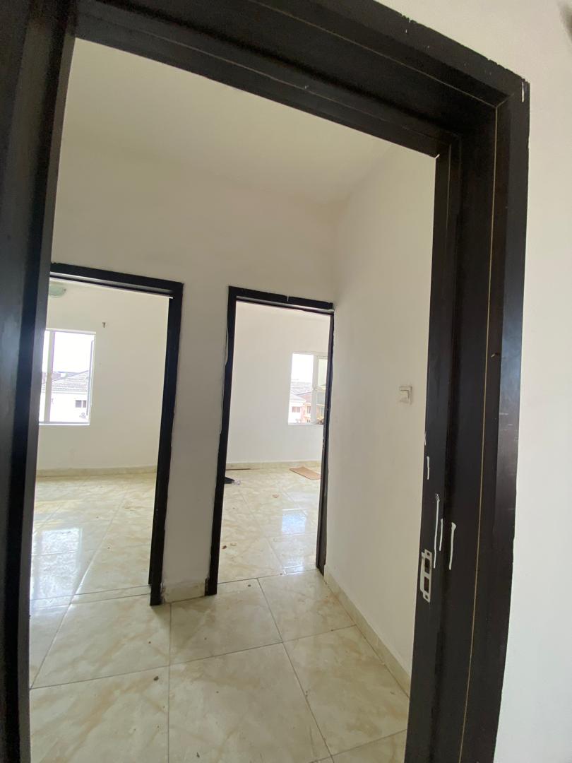 Comfortable Mini Flat for Rent in Osapa London, Lagos - 2