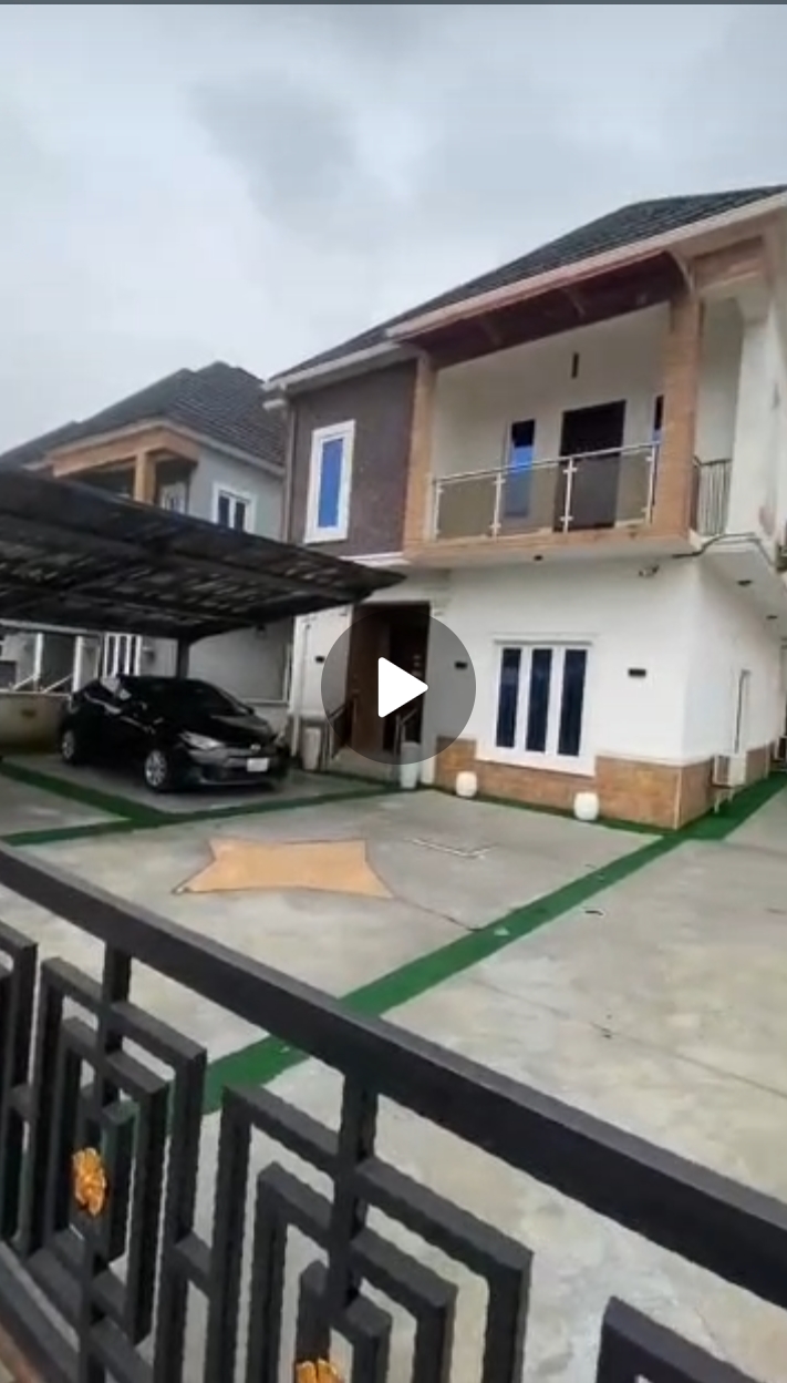 Magnificent 5-Bedroom Fully Detached Duplex for Sale in Lekki, Lagos