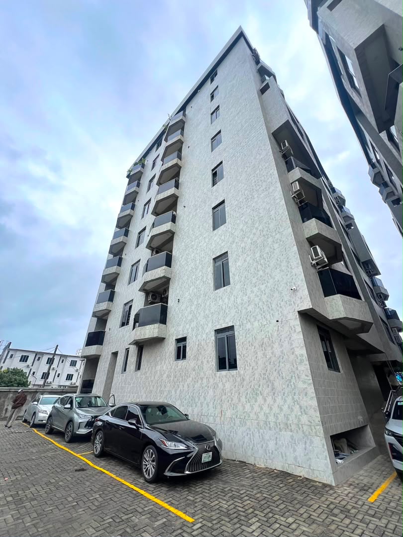 3 Bedroom Flat for Rent in Victoria Island, Lagos - 1