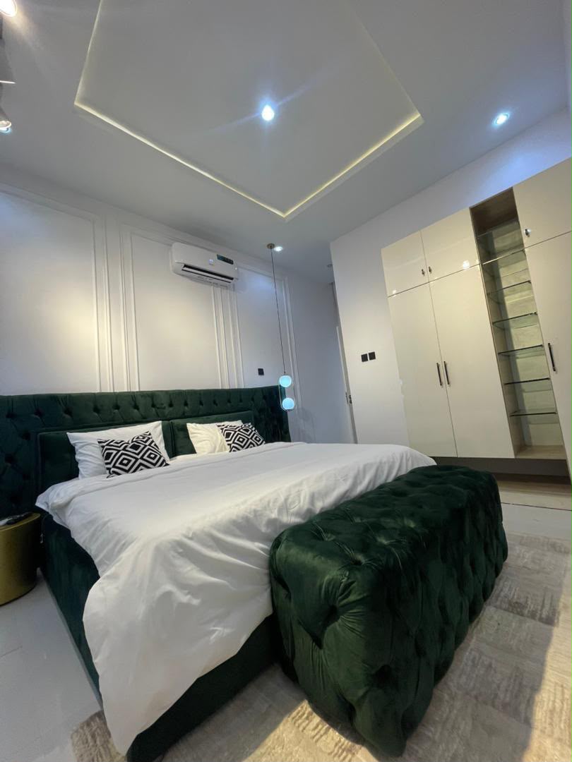 4 Bedroom Terrace Duplex for Rent in Osapa, Lagos - 15
