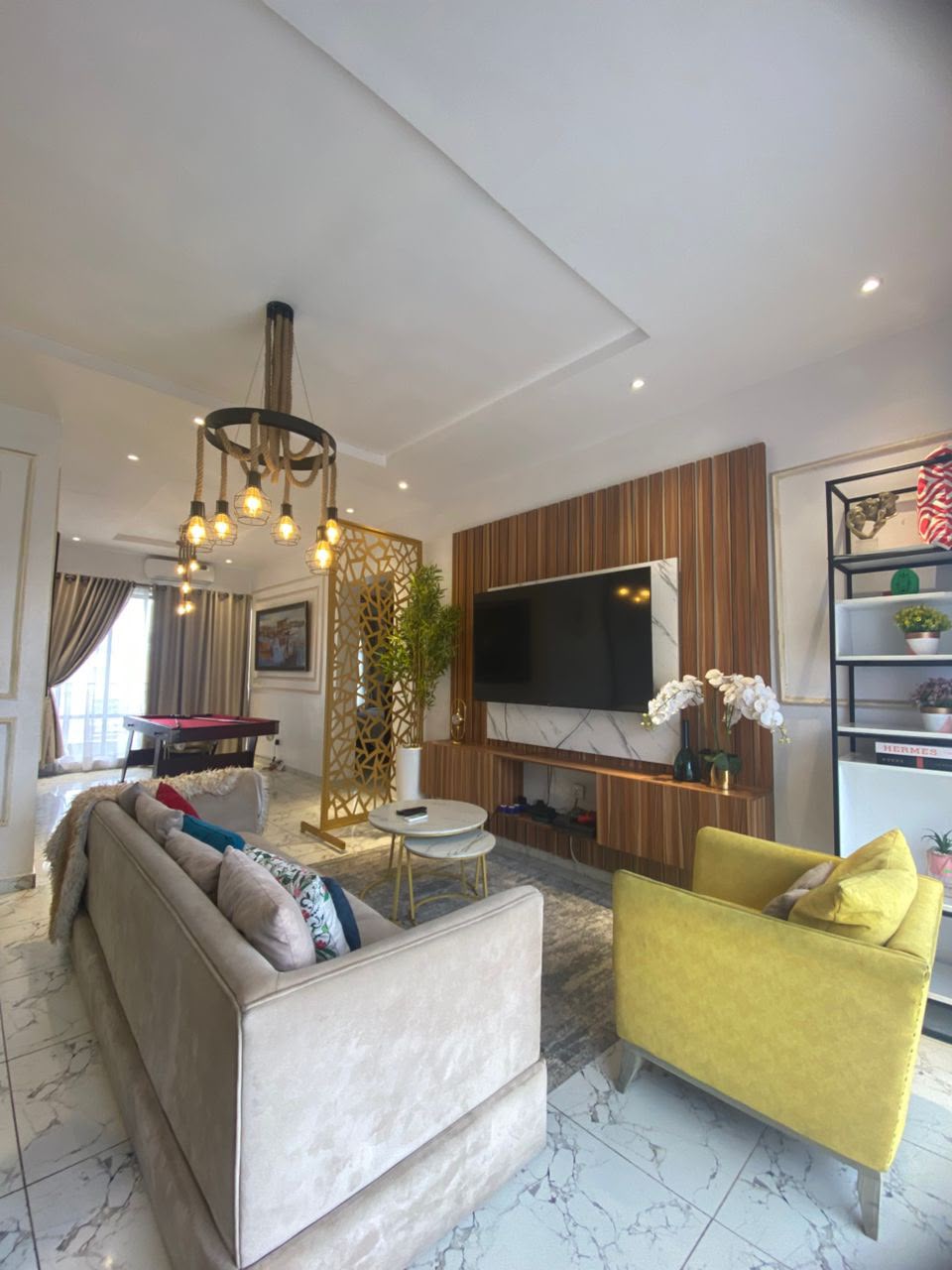 2 Bedroom Flat for Rent in Lekki Phase 1, Lagos