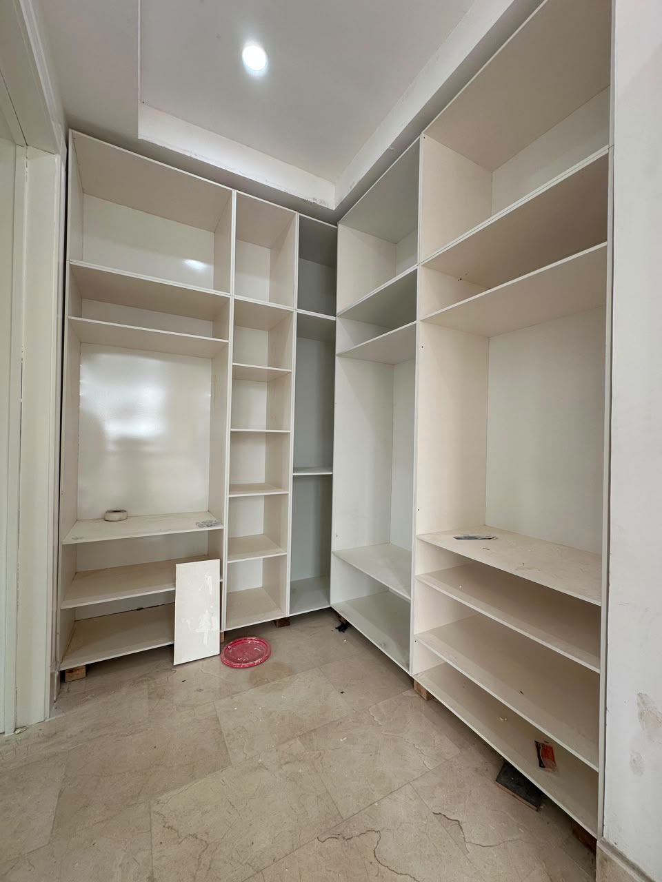 Luxury 1-Bedroom Apartment for Rent in Old Ikoyi, Lagos - 22
