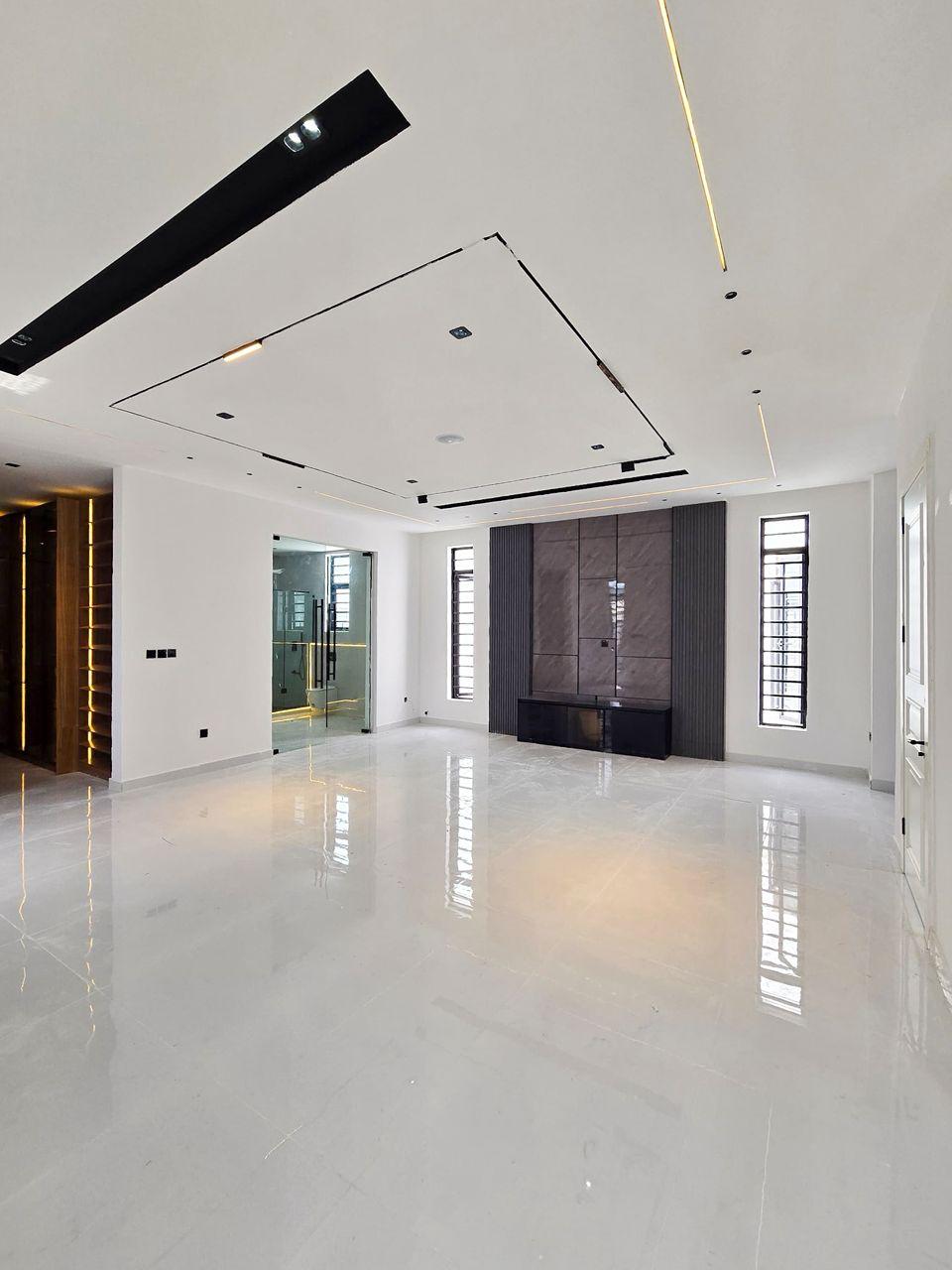 5 Bedroom Duplex for Sale in Ikate, Lagos - 13