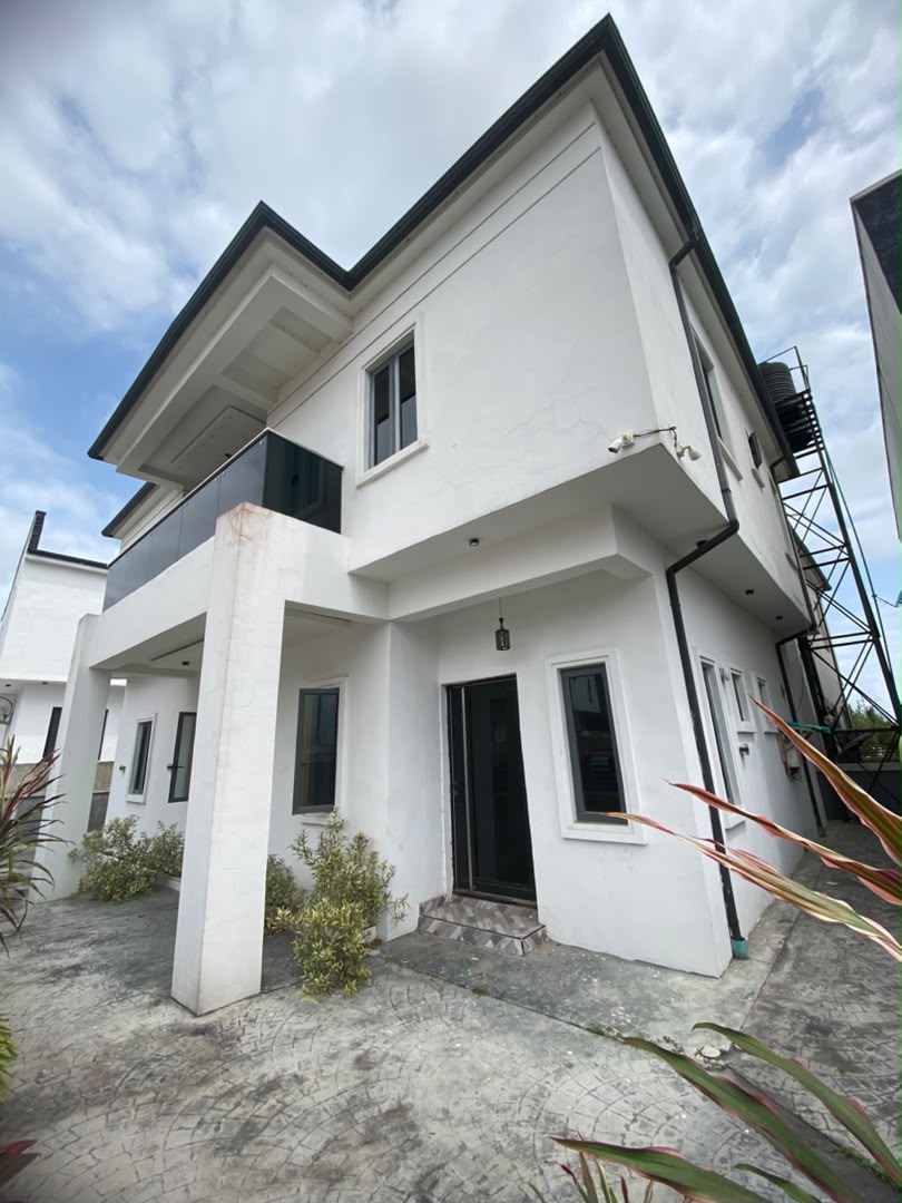 Luxury 4-Bedroom Fully Detached Duplex with BQ for Rent in Ajah, Lagos
