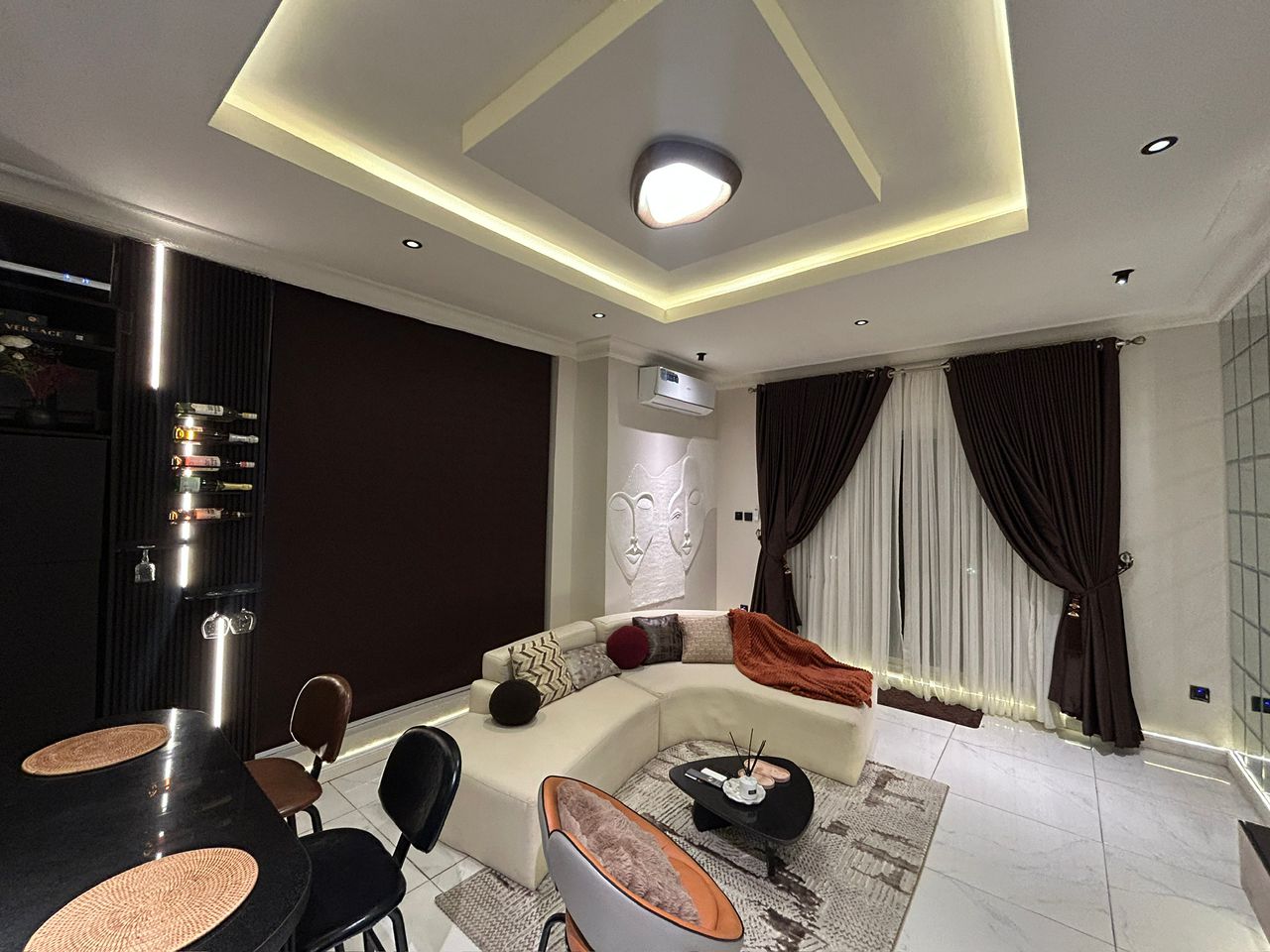 1 Bedroom Shortlet Property in Lekki Phase 1, Lagos