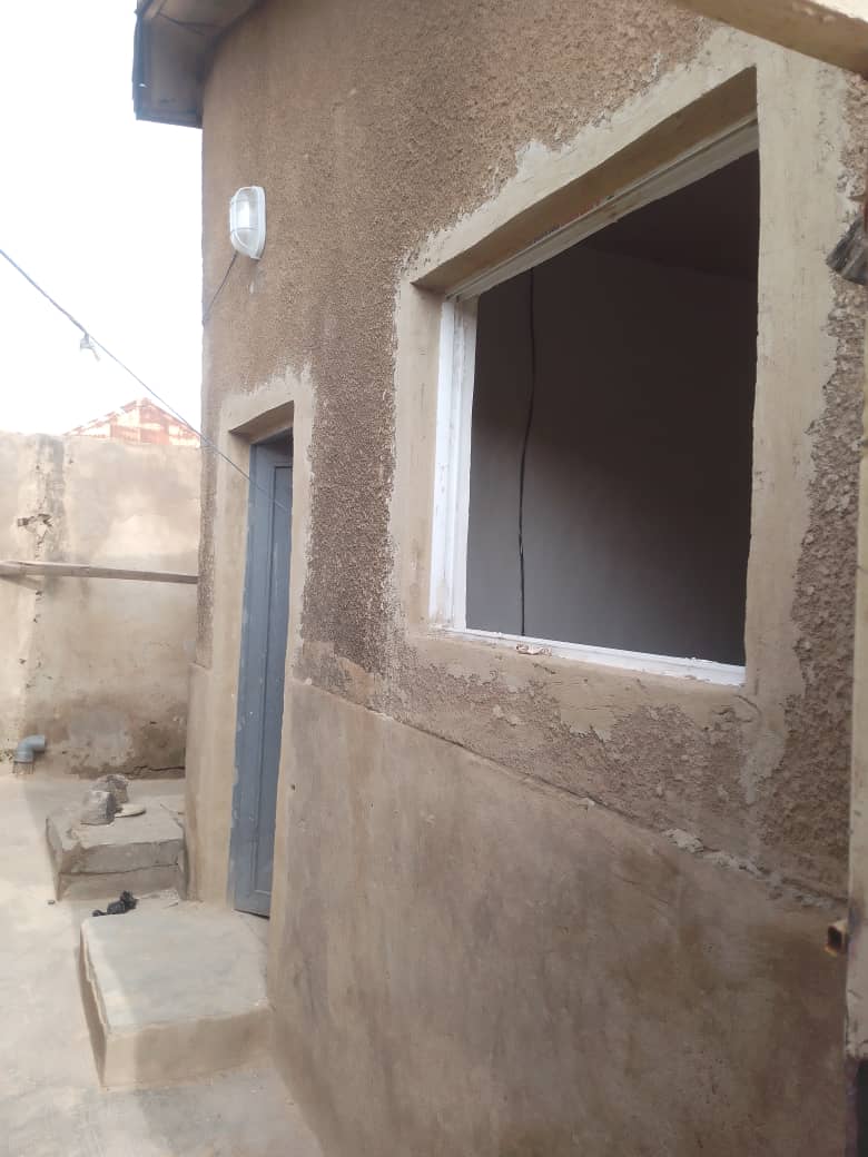 3 Bedroom Flat for Sale in Minna, Niger