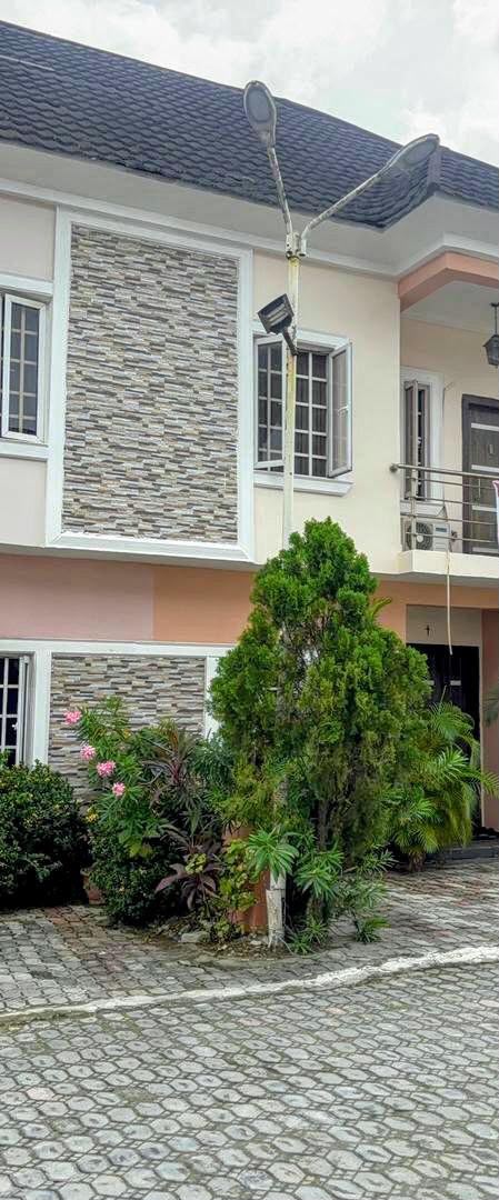 4 Bedroom Semi Detached Duplex for Rent in Abijo GRA, Delta