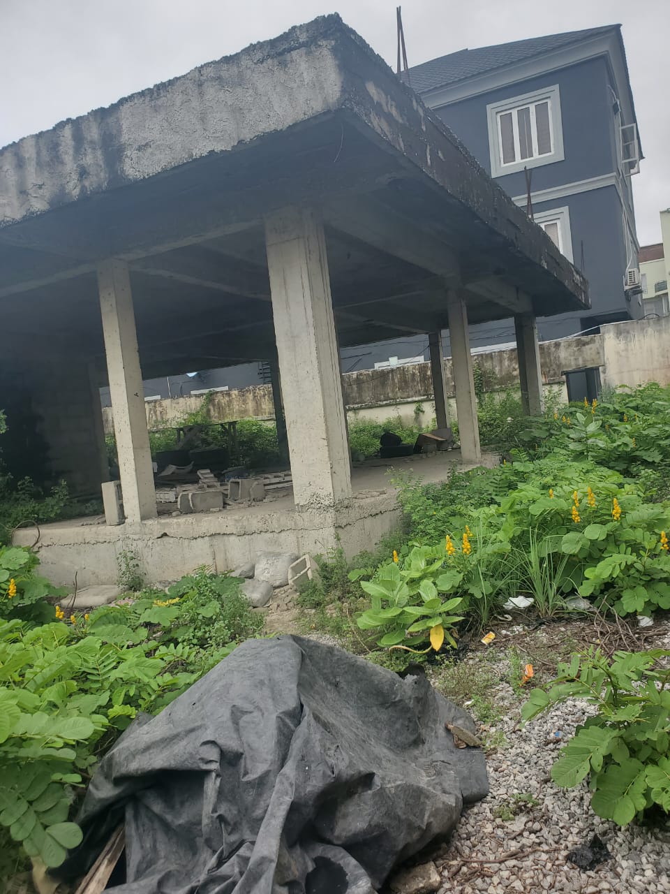 505 sqm Land with Uncompleted Building for Sale in Lekki Phase 1, Lagos