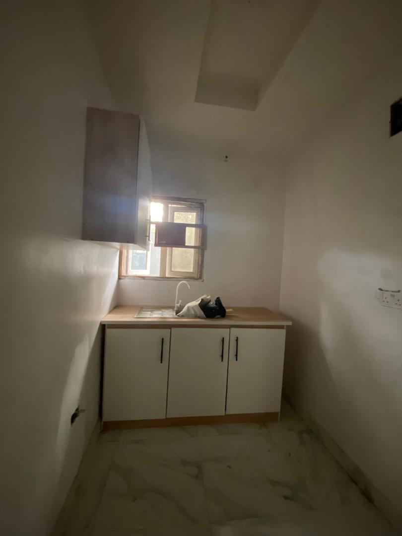Comfortable Mini Flat for Rent in Osapa London, Lagos - 14