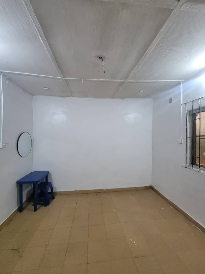 Studio Apartment for Rent in Osapa London - 1