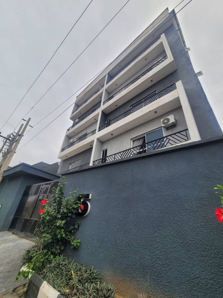 2 Bedroom Flat for Rent in Ikate, Lekki