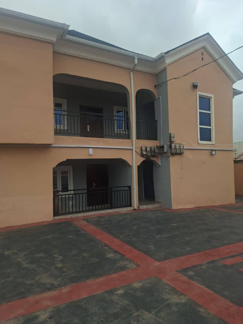 Newly Built 3 Bedroom Flat for Sale in Alegongo