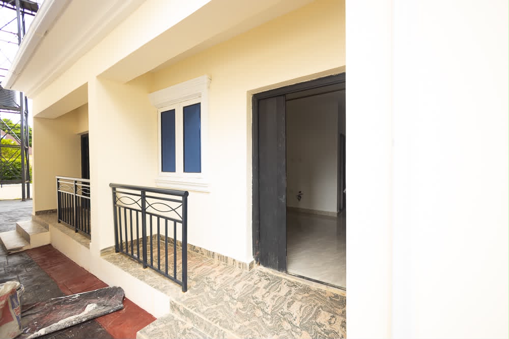 10-Unit Mixed Investment Property for Sale in Lokogoma, Abuja - 4