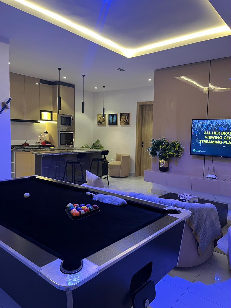 Tastefully Furnished 2 Bedroom Shortlet Apartment in Bera Estate, Chevron