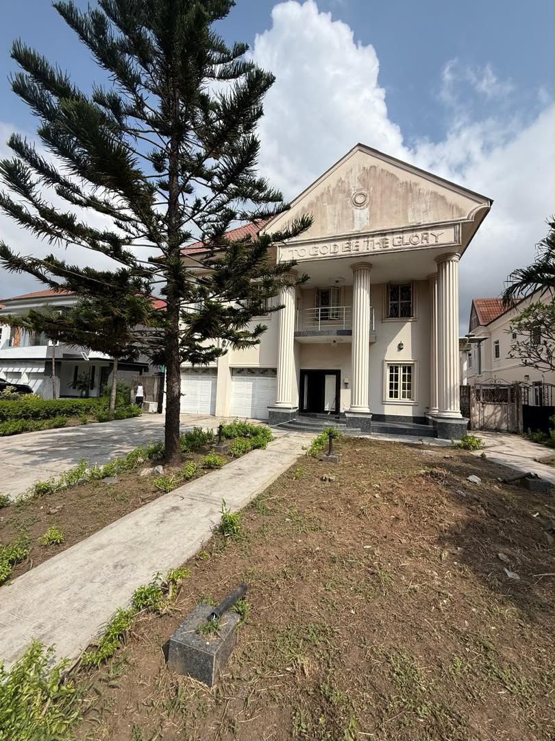 6 Bedroom Mansion for Sale in Nicon Town, Lekki