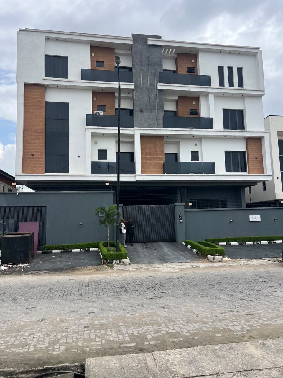2 Bedroom Flat for Sale at Lekki Phase 1, Lagos