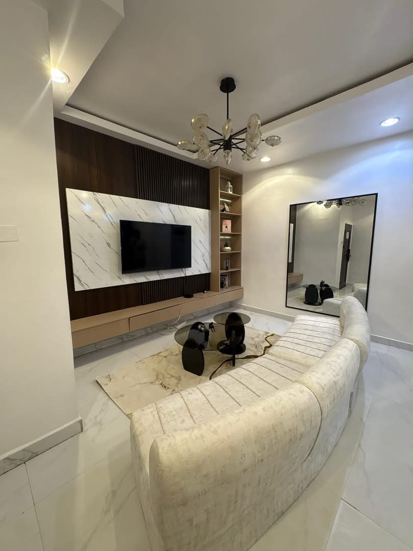 Fully Furnished 2 Bedroom Shortlet in Ikate, Lekki