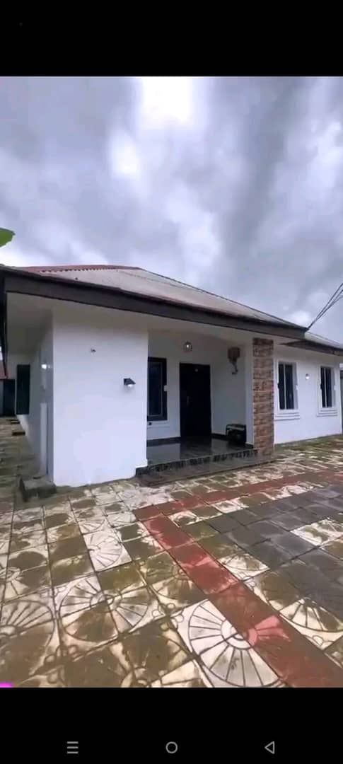 4 Bedroom Bungalow for Sale in Eliozu, Port Harcourt