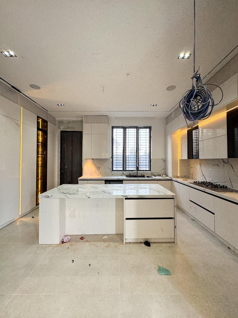 5 Bedroom Duplex for Sale in Lekki Phase 1, Lagos - 18