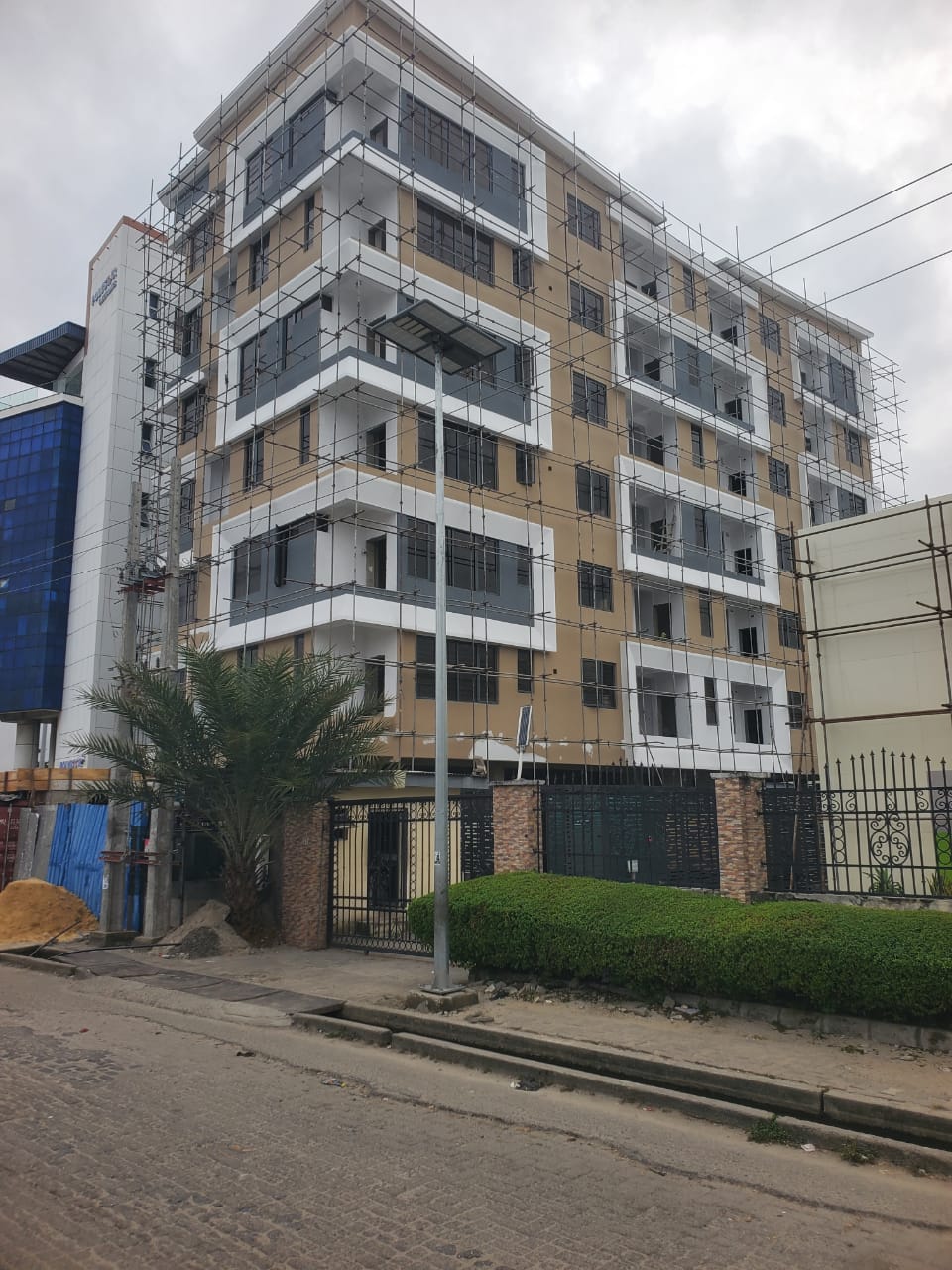 Three Bedroom Flat with BQ for Sale in Ikate, Elegushi, Lekki