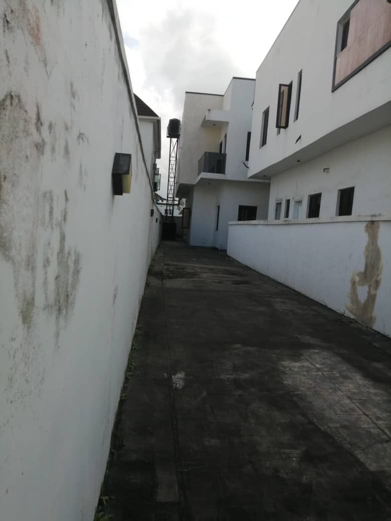 Brand New 4 Bedroom Duplex for Rent in Thomas Estate